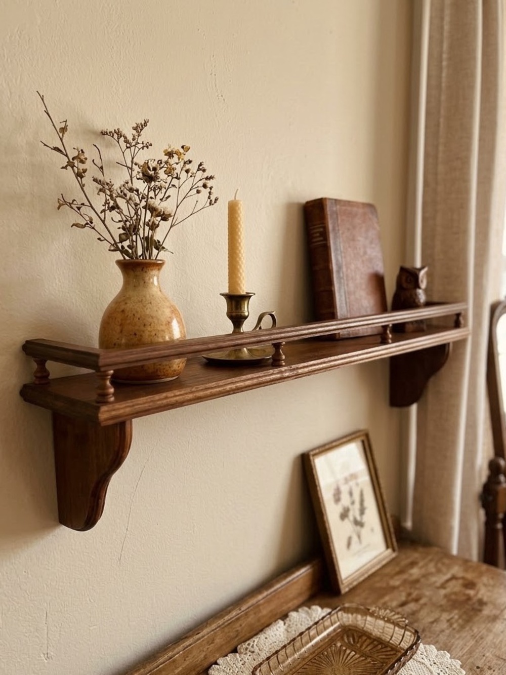 VTG Wooden Trinket/Plate Spindle Wall Shelf